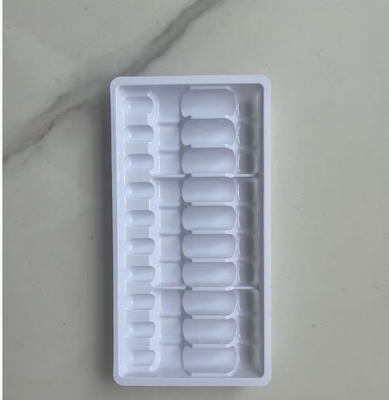 Especializada na fabricação de mangas internas de plástico de 2 mililitros e 10 doses para injeções de água, bem como embalagens de frascos de ampola e bandejas de plástico. Fabricante para fornecimento.