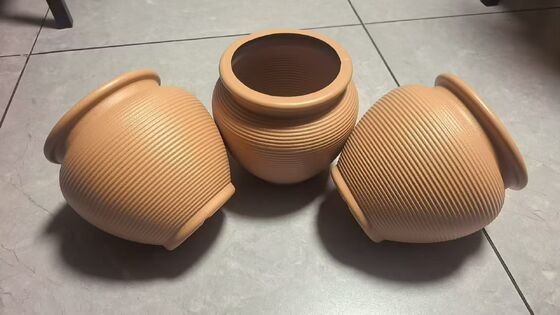 Vaso de flores de cerâmica minimalista moderno HDPE com vários tamanhos e longa vida útil para decoração de casa